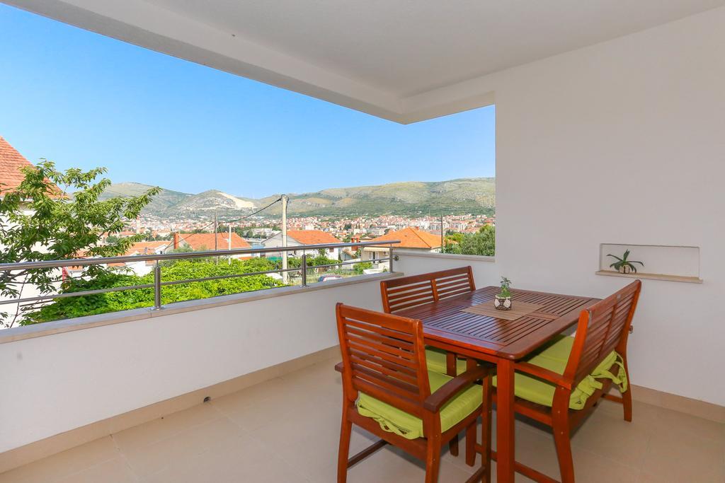 Apartments Ivan Trogir Ngoại thất bức ảnh