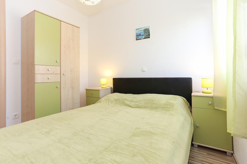 Apartments Ivan Trogir Ngoại thất bức ảnh