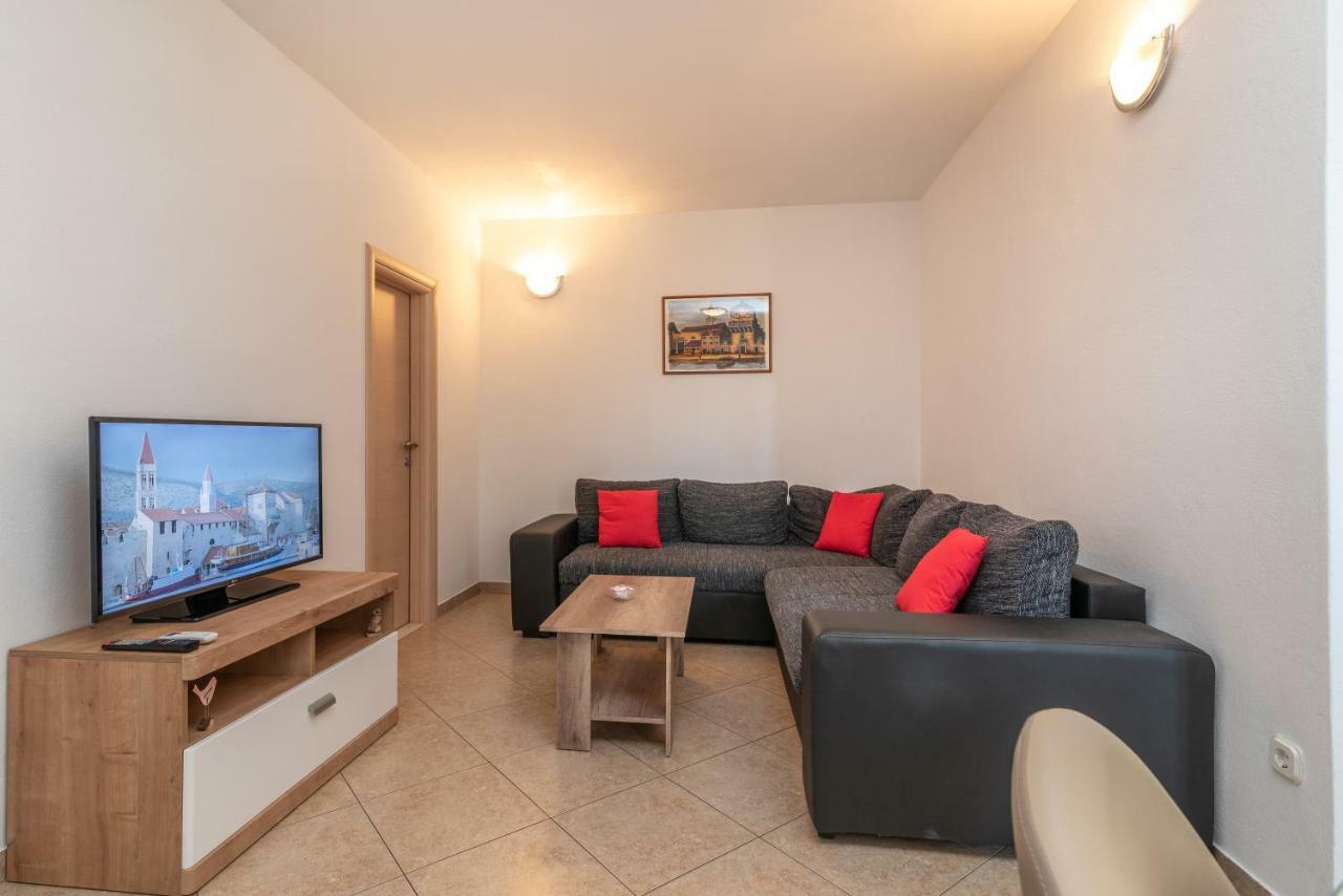 Apartments Ivan Trogir Ngoại thất bức ảnh