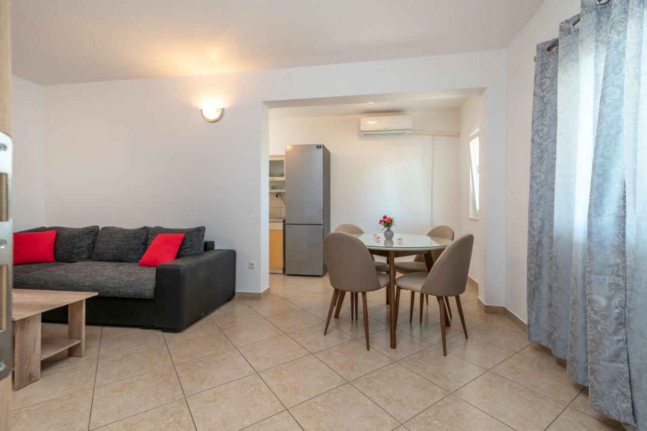 Apartments Ivan Trogir Ngoại thất bức ảnh